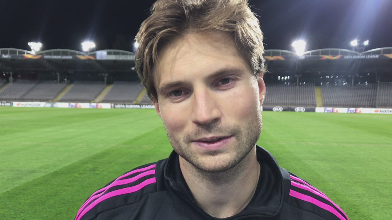 –Skal score mål og underholde